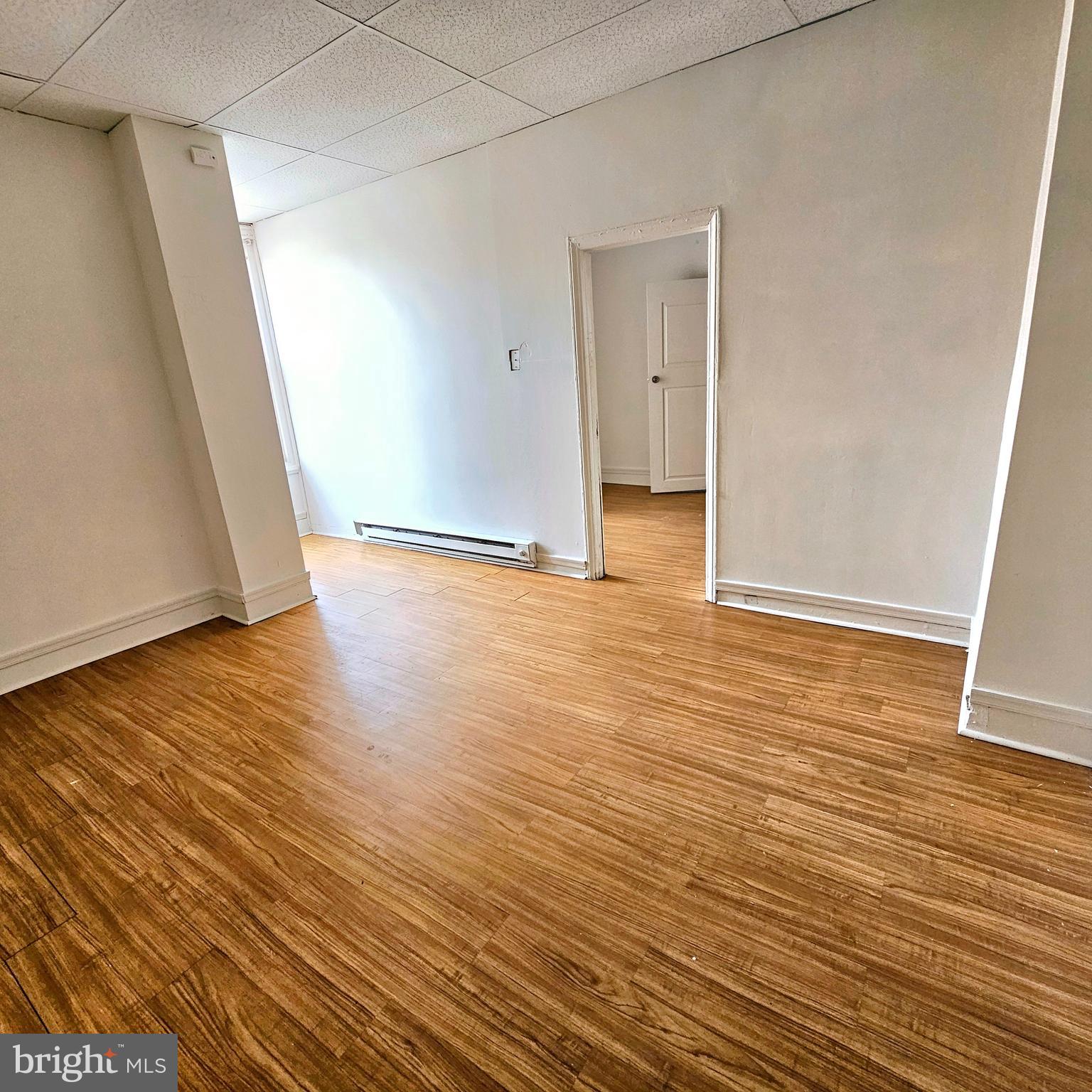 BELMONT - Commercial Sale