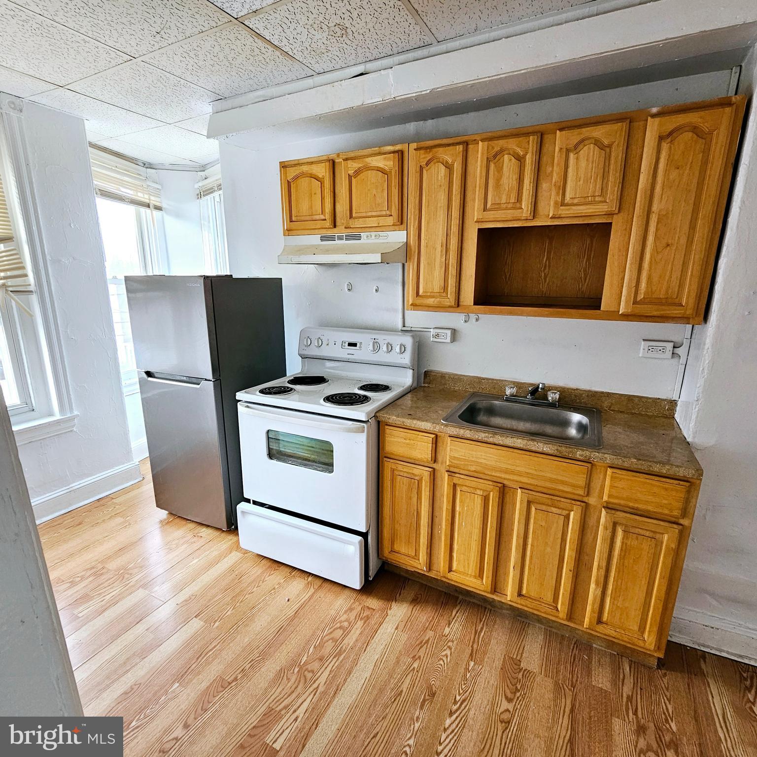 BELMONT - Commercial Sale