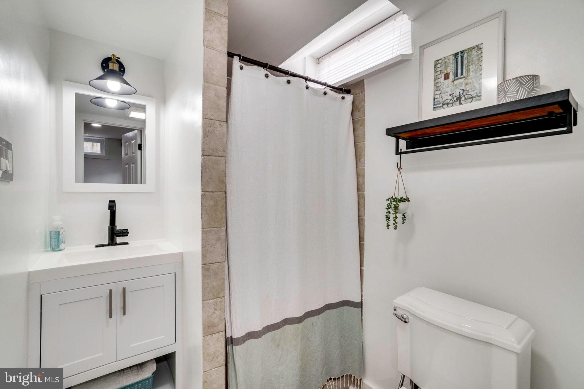 BEACON MANOR - Residential