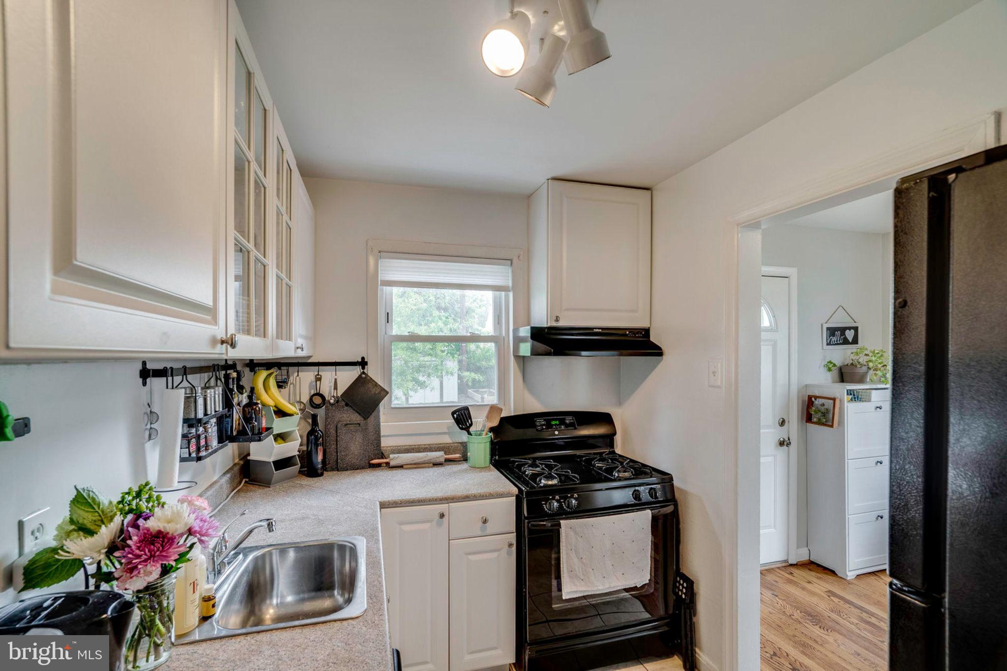 BEACON MANOR - Residential