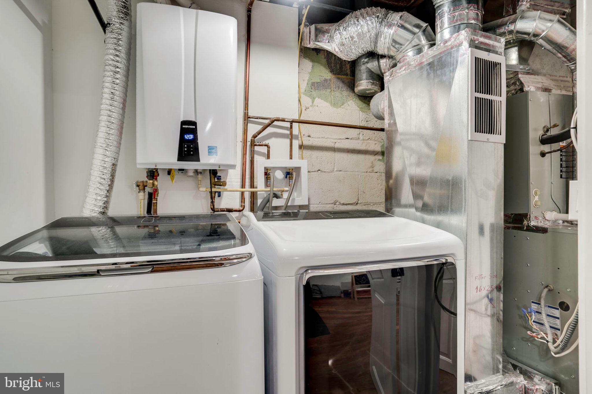 BEACON MANOR - Residential