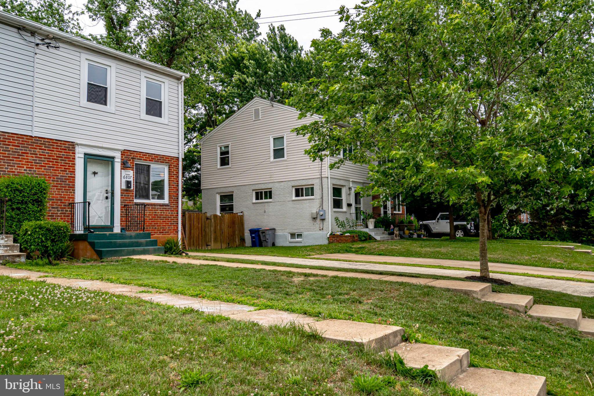 BEACON MANOR - Residential