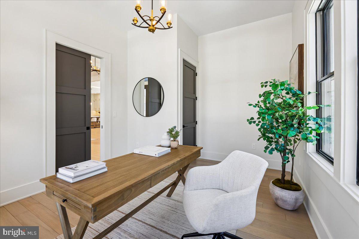 AMERICAN UNIVERSITY PARK - Residential