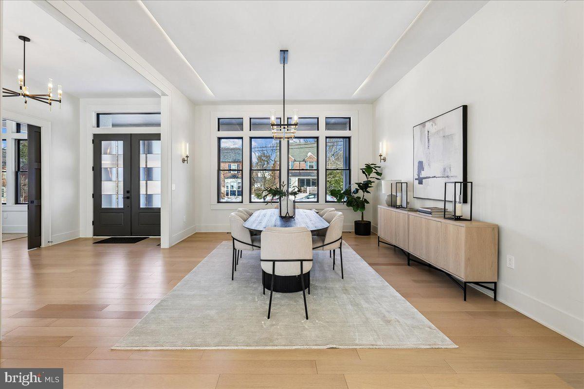 AMERICAN UNIVERSITY PARK - Residential