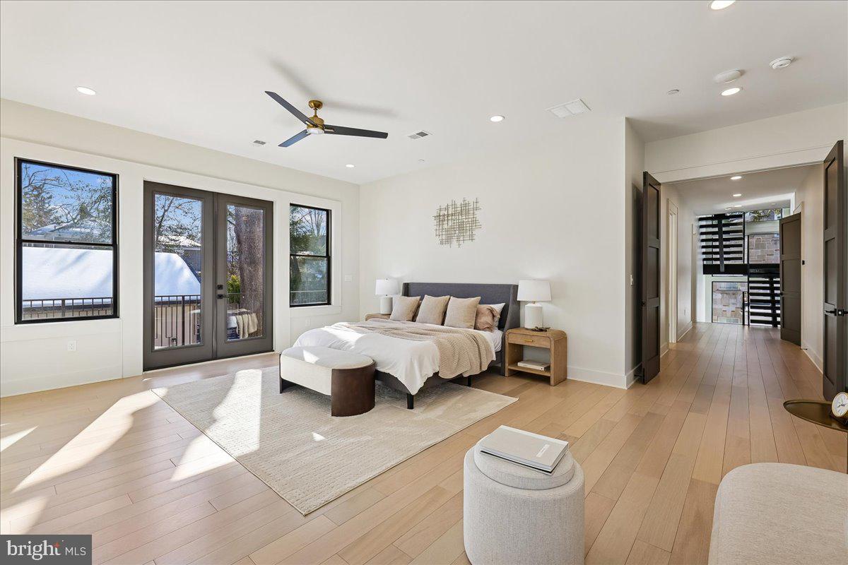 AMERICAN UNIVERSITY PARK - Residential