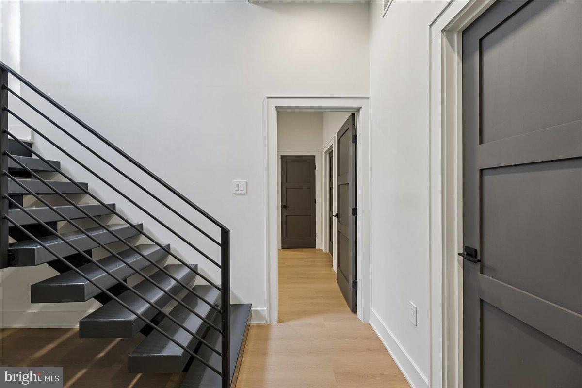 AMERICAN UNIVERSITY PARK - Residential