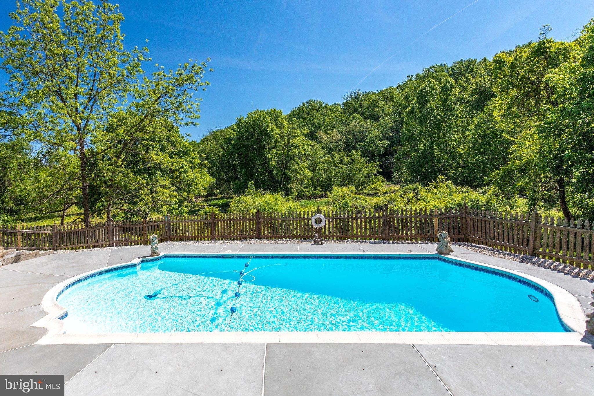 HARVEST KING - Residential