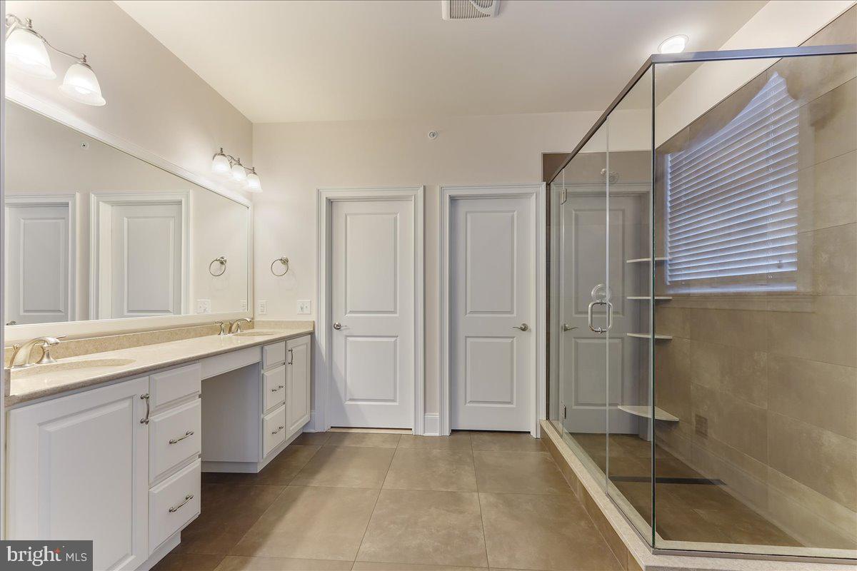 LISETER - Residential