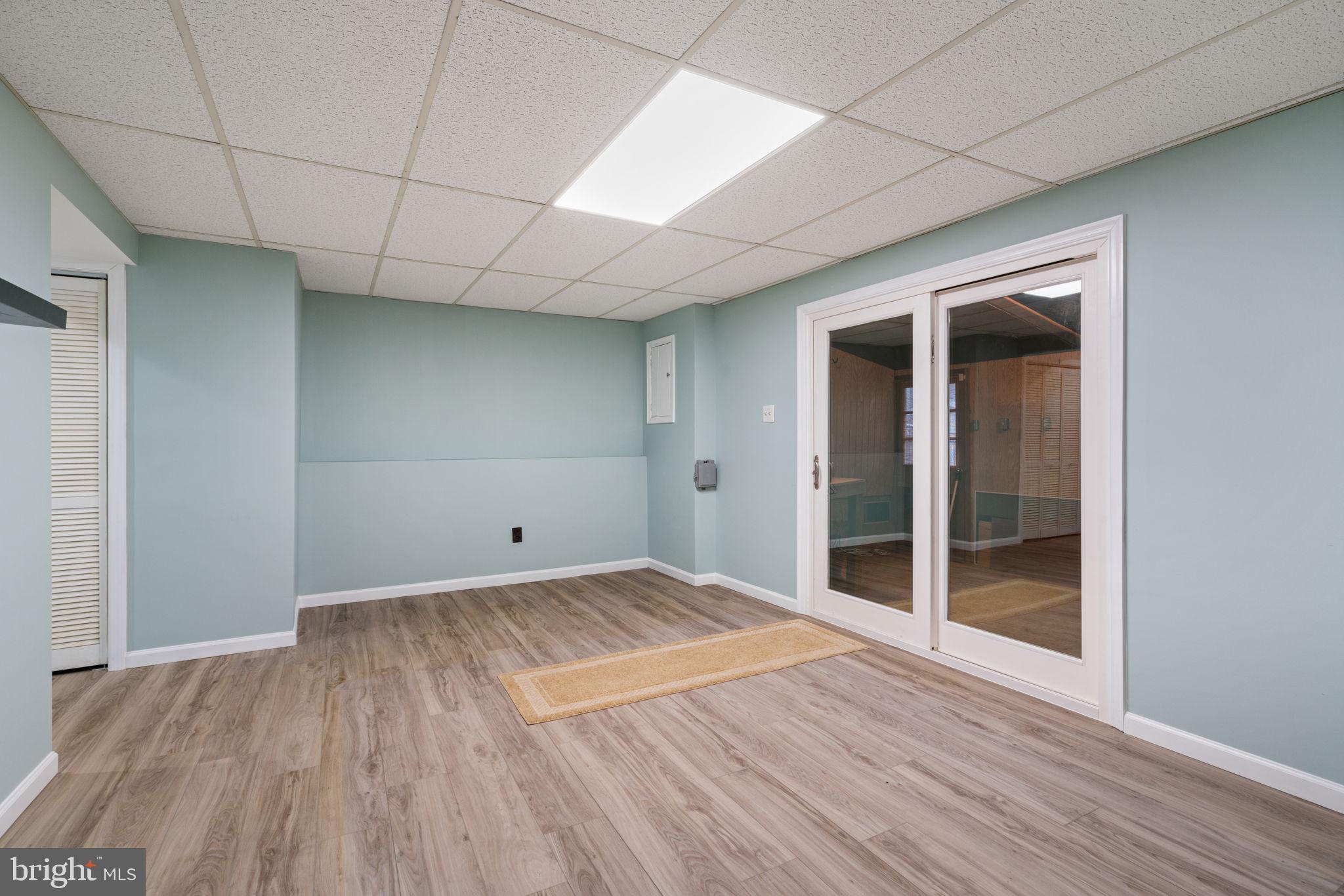 STAFFORDBOROUGH TOWNHOUSES - Residential