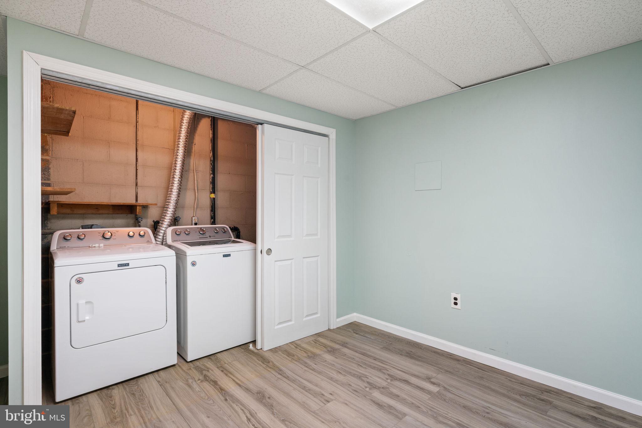 STAFFORDBOROUGH TOWNHOUSES - Residential