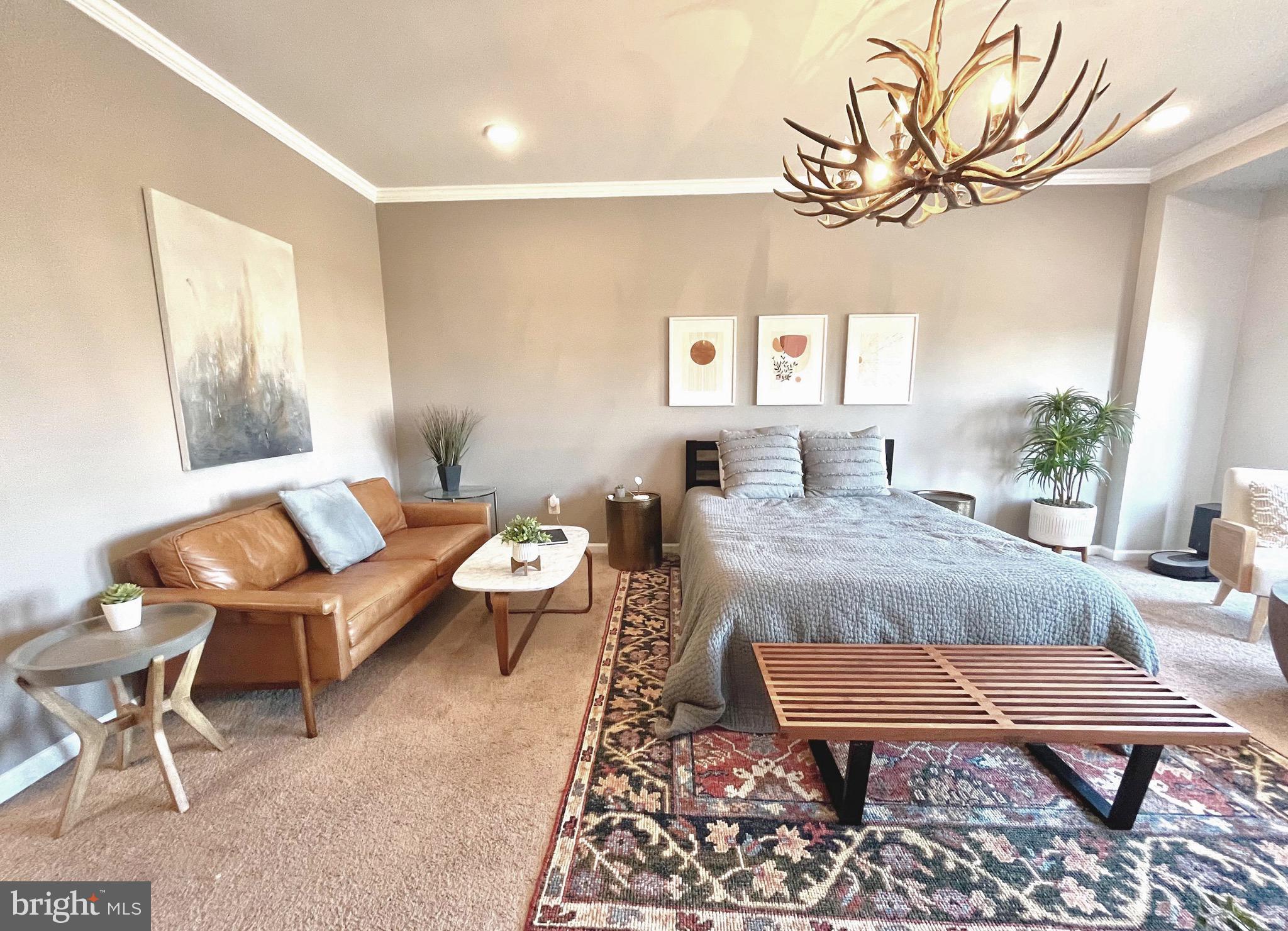 LOFTS AT VILLAGE WALK - Residential