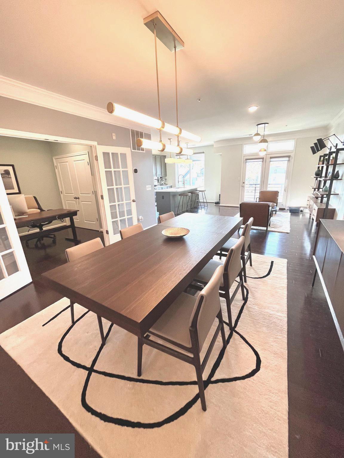 LOFTS AT VILLAGE WALK - Residential