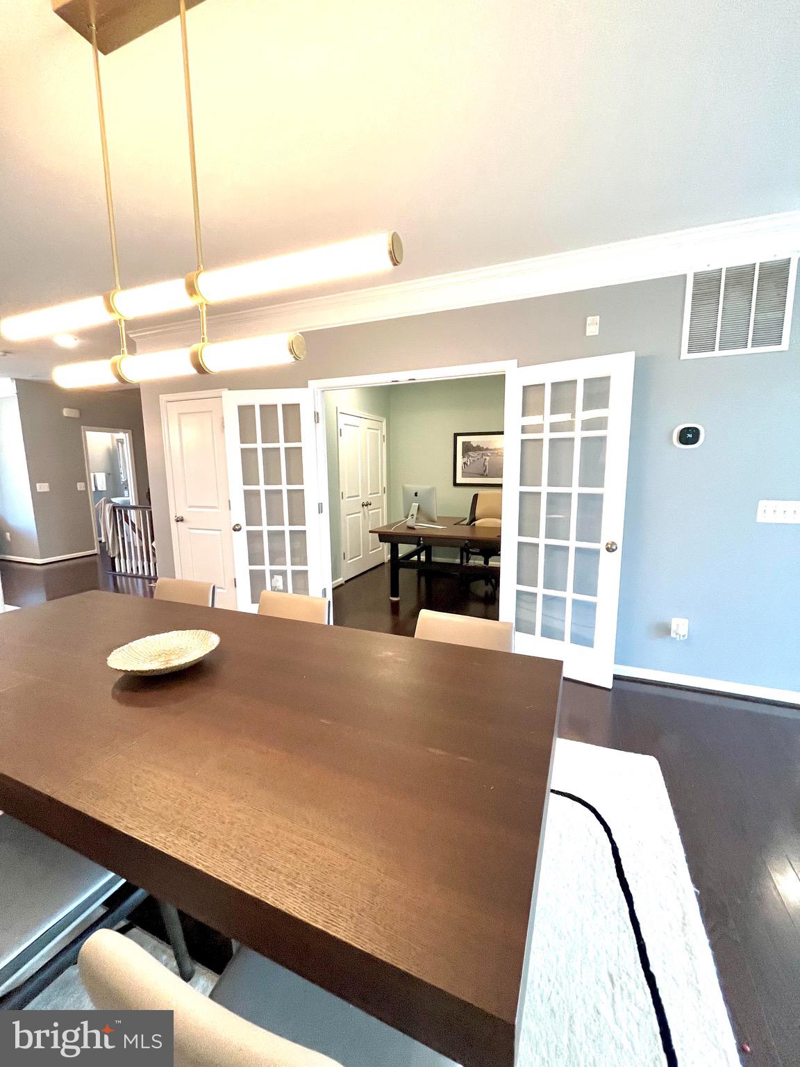 LOFTS AT VILLAGE WALK - Residential