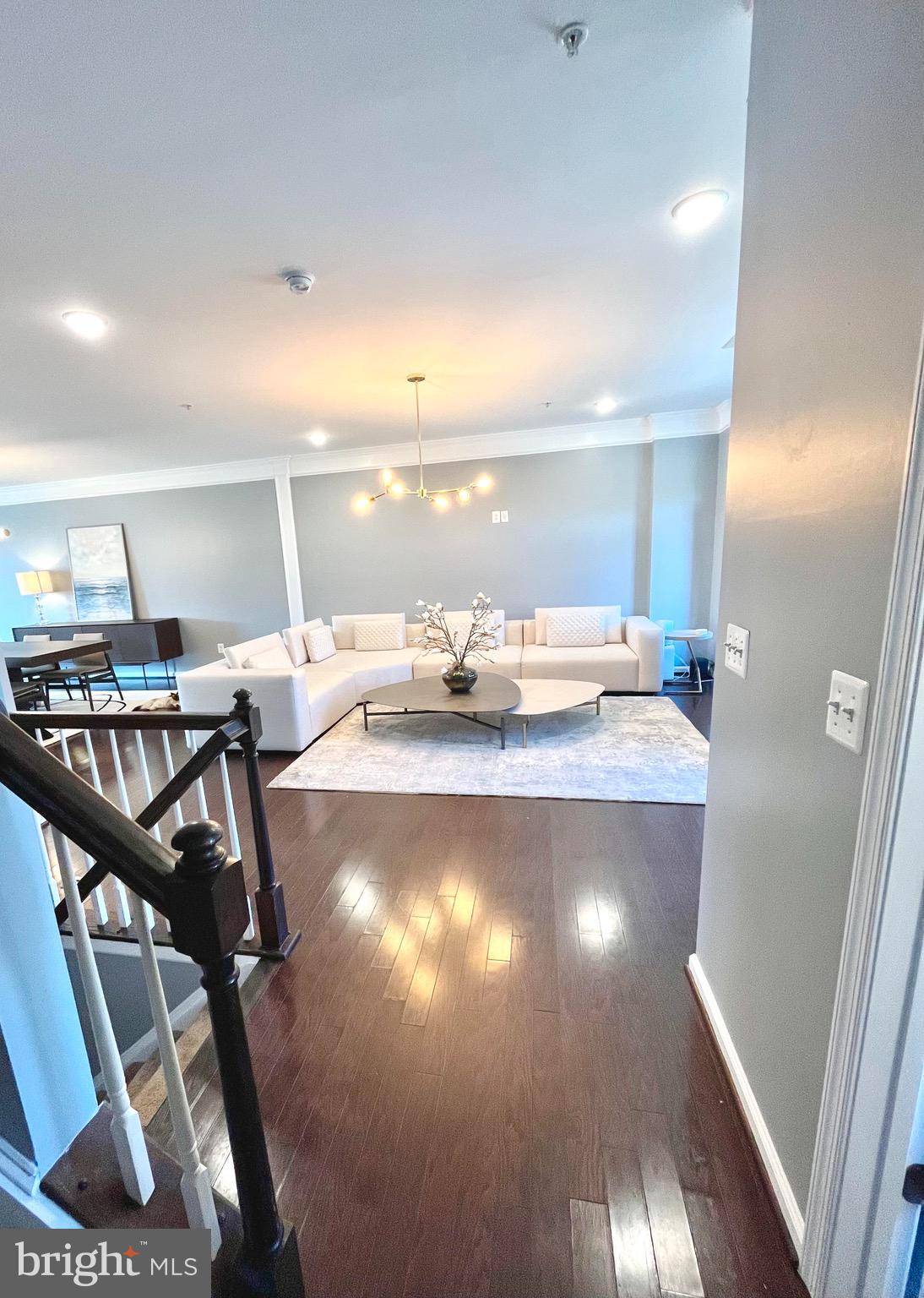 LOFTS AT VILLAGE WALK - Residential