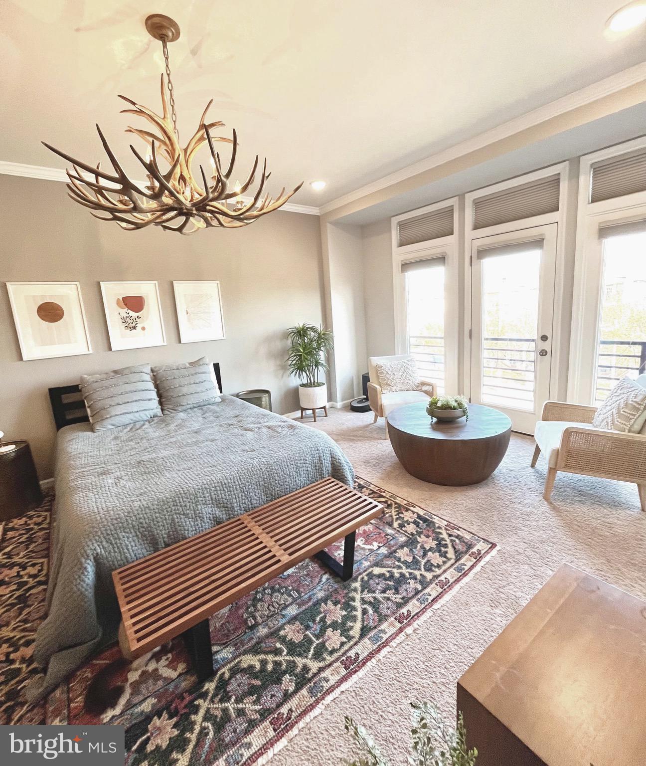 LOFTS AT VILLAGE WALK - Residential