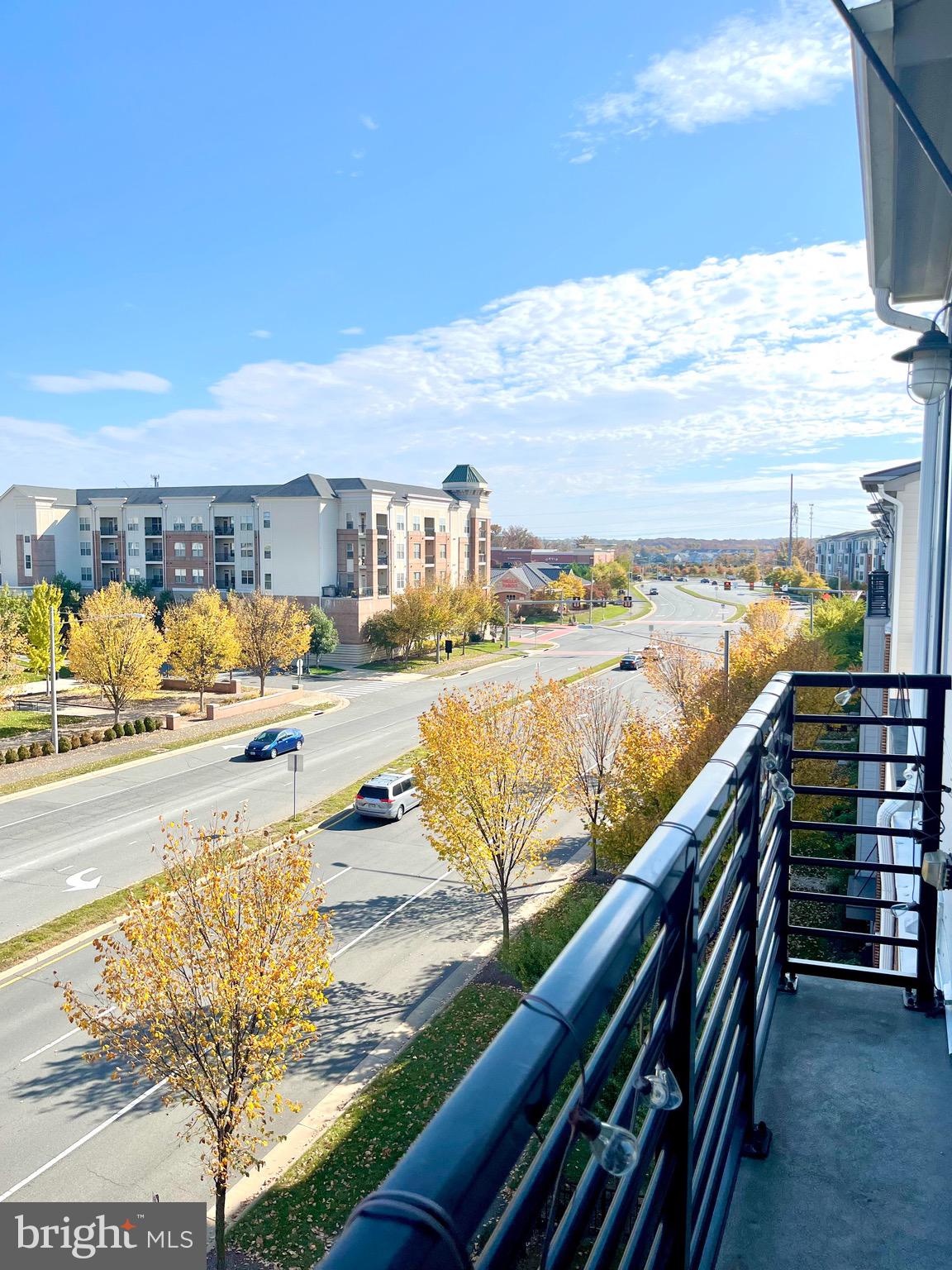 LOFTS AT VILLAGE WALK - Residential