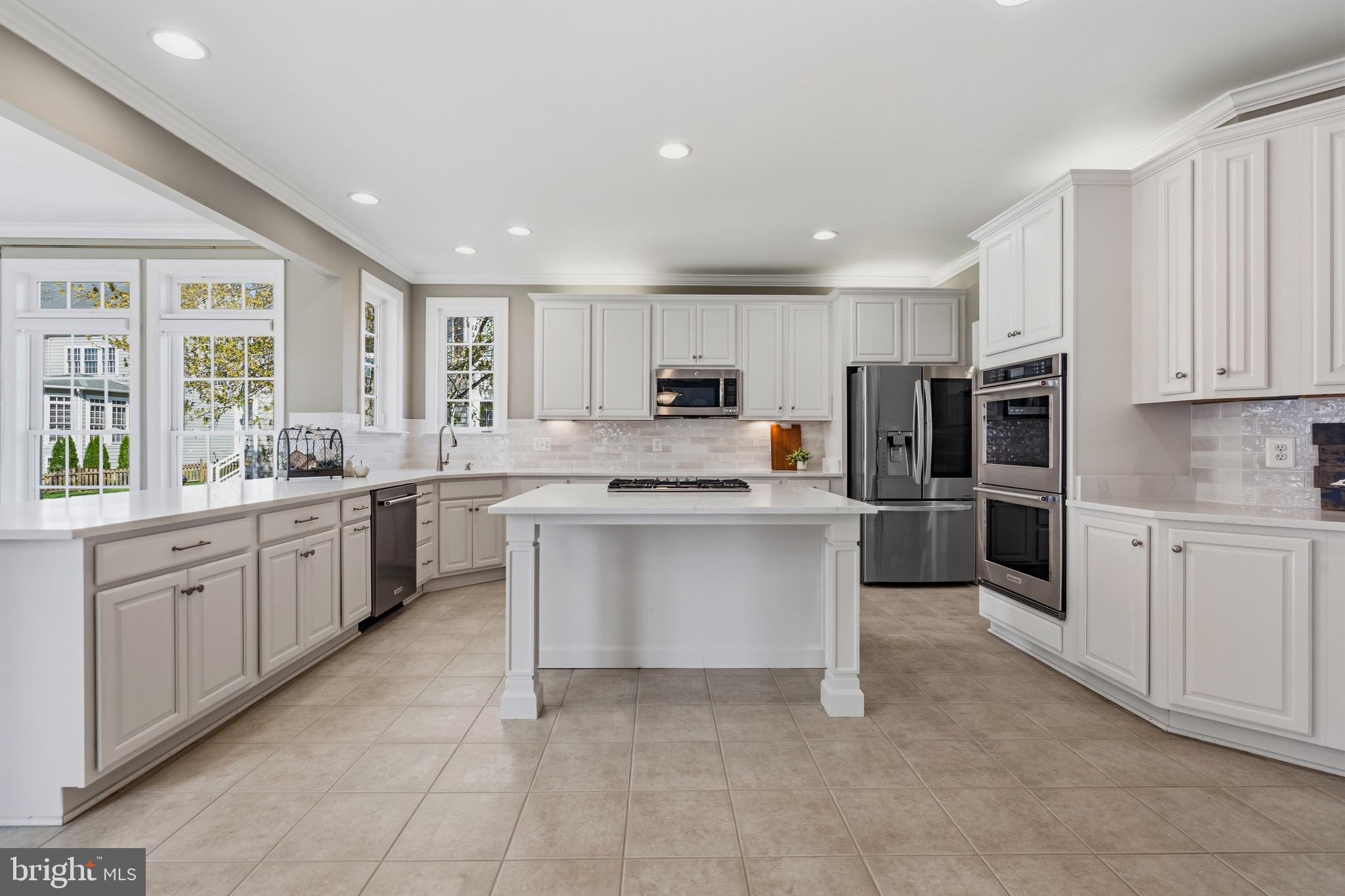 BROADLANDS SOUTH - Residential