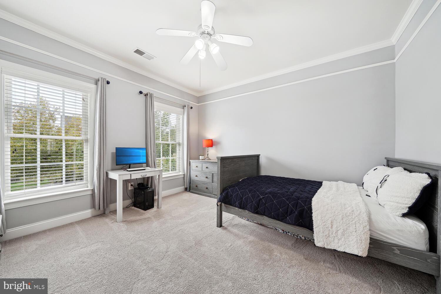 BROADLANDS SOUTH - Residential