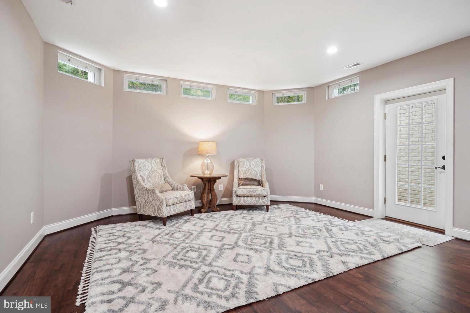 BROADLANDS SOUTH - Residential