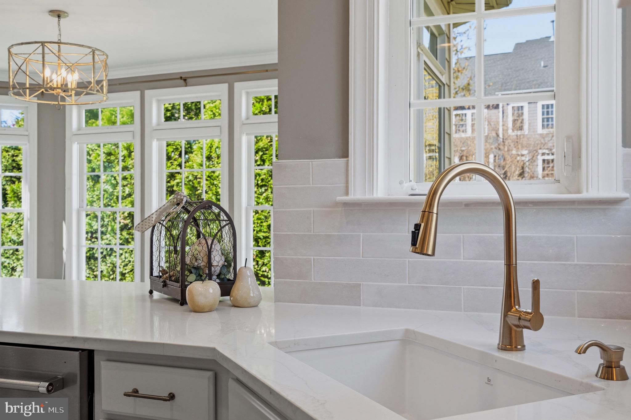 BROADLANDS SOUTH - Residential