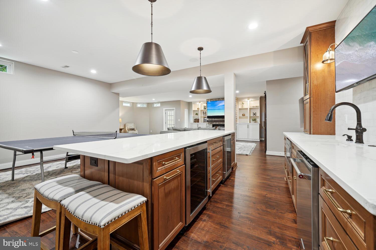 BROADLANDS SOUTH - Residential