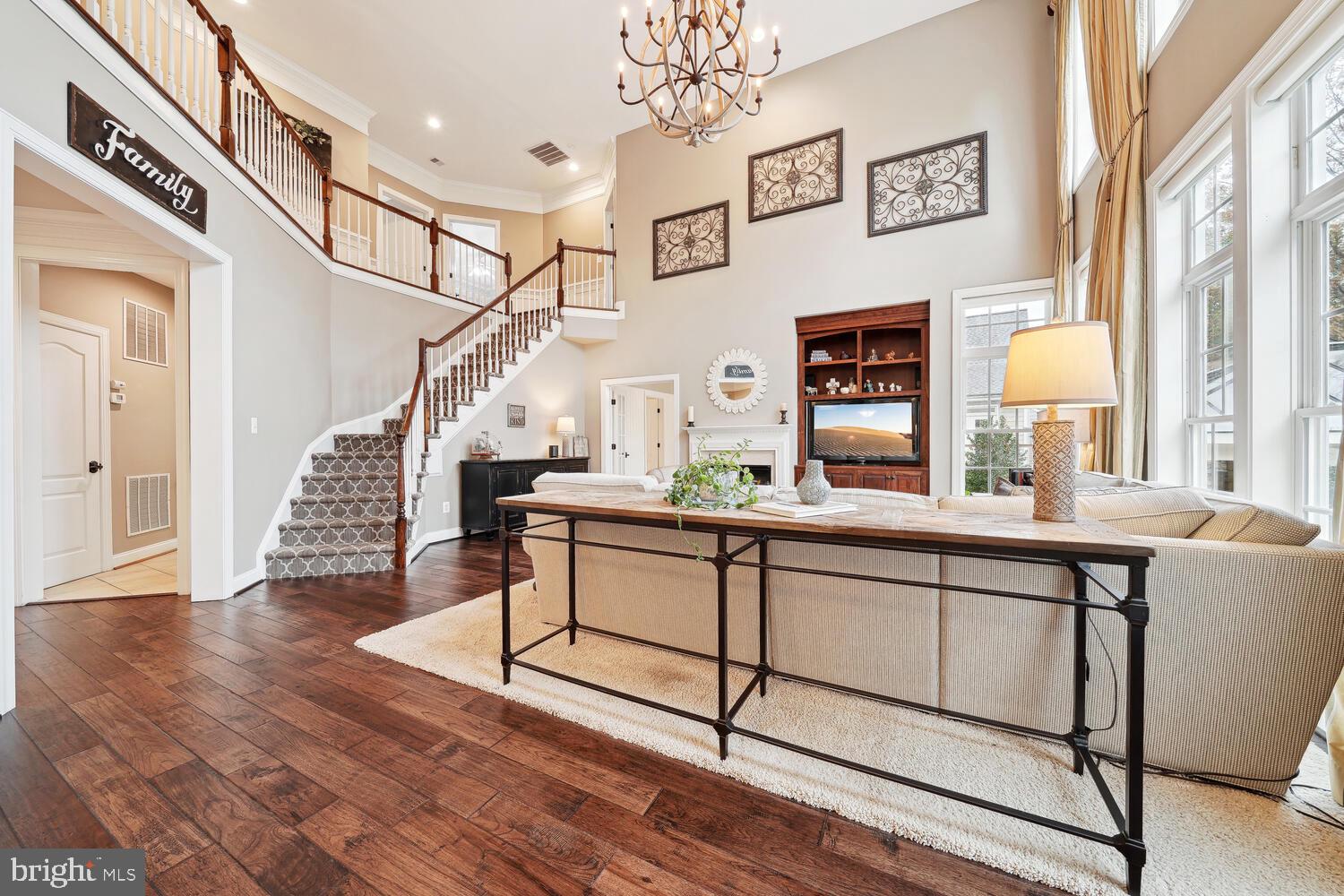 BROADLANDS SOUTH - Residential