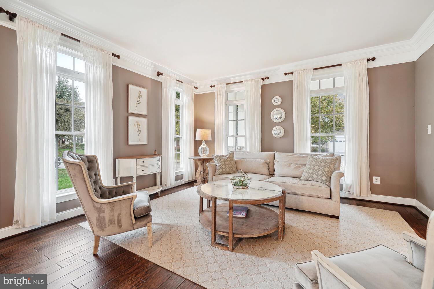 BROADLANDS SOUTH - Residential