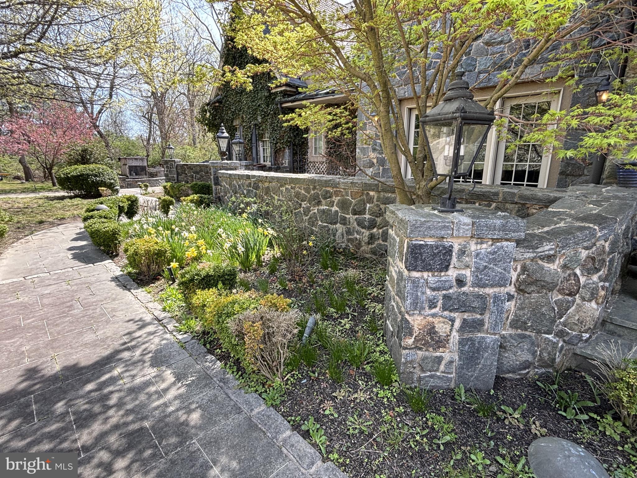 WATSONS MILL - Residential