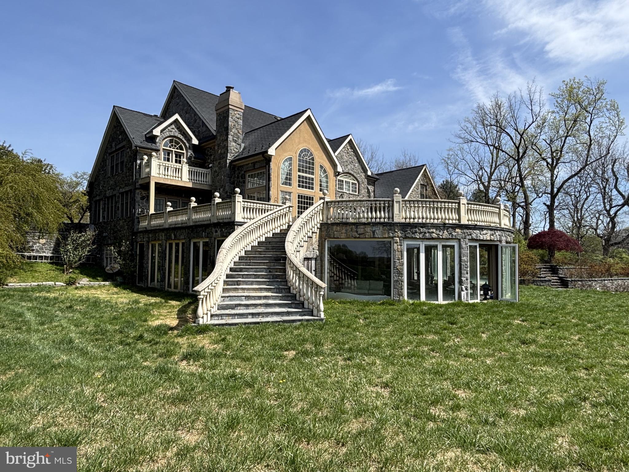 WATSONS MILL - Residential