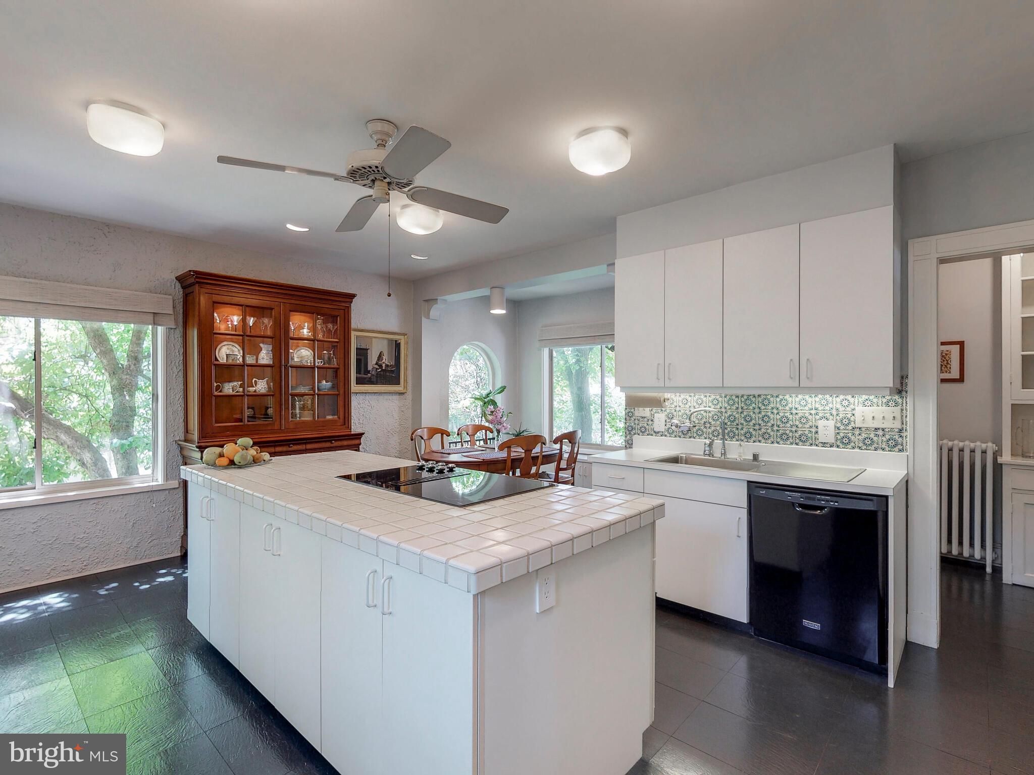 GREATER HOMELAND HISTORIC DISTRICT - Residential