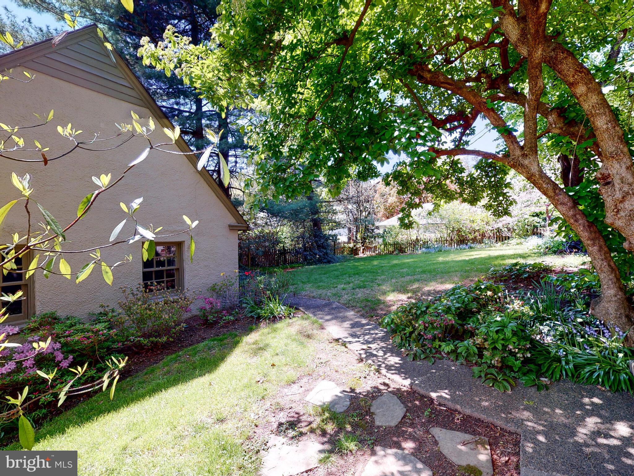 GREATER HOMELAND HISTORIC DISTRICT - Residential