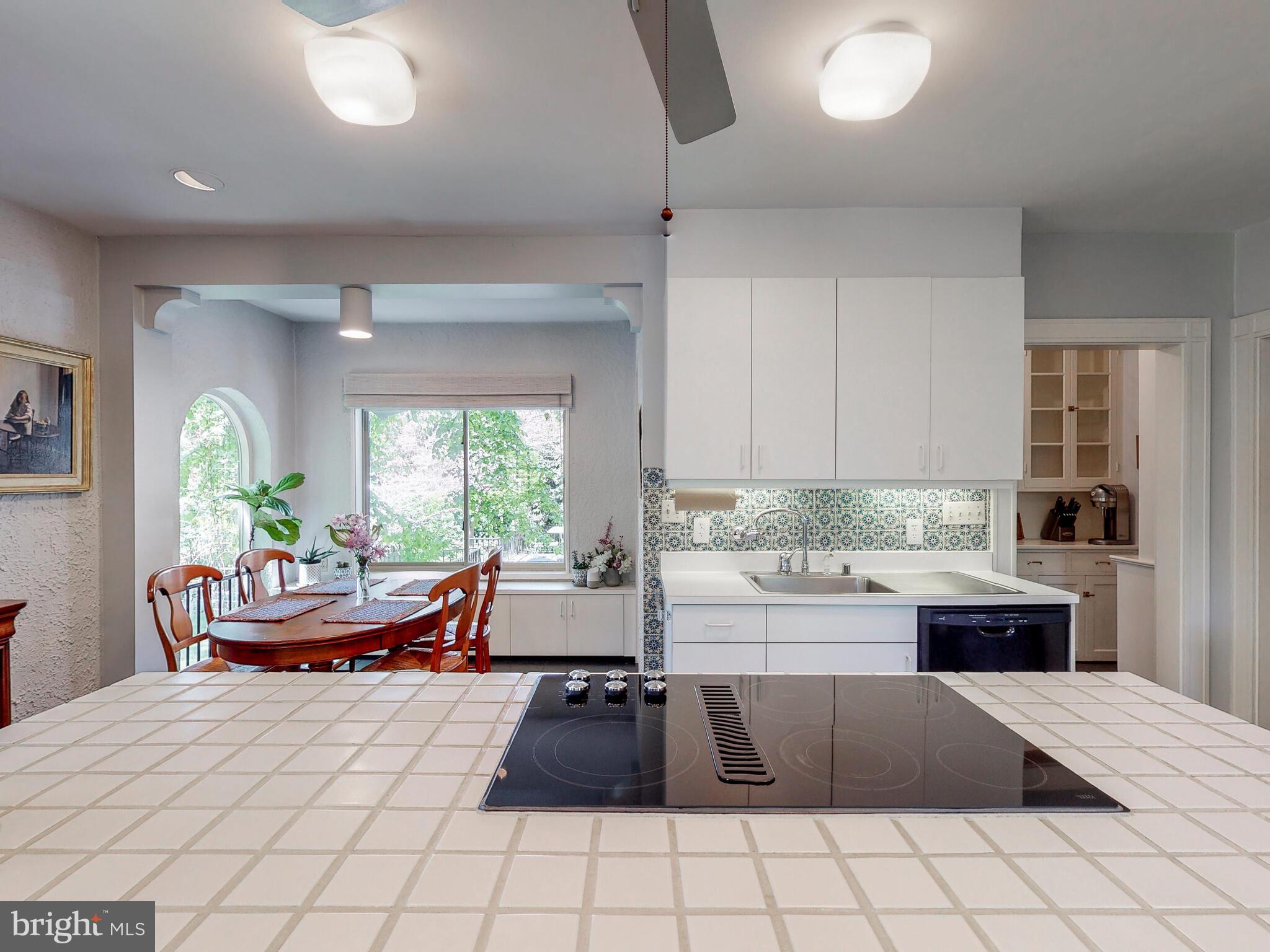 GREATER HOMELAND HISTORIC DISTRICT - Residential