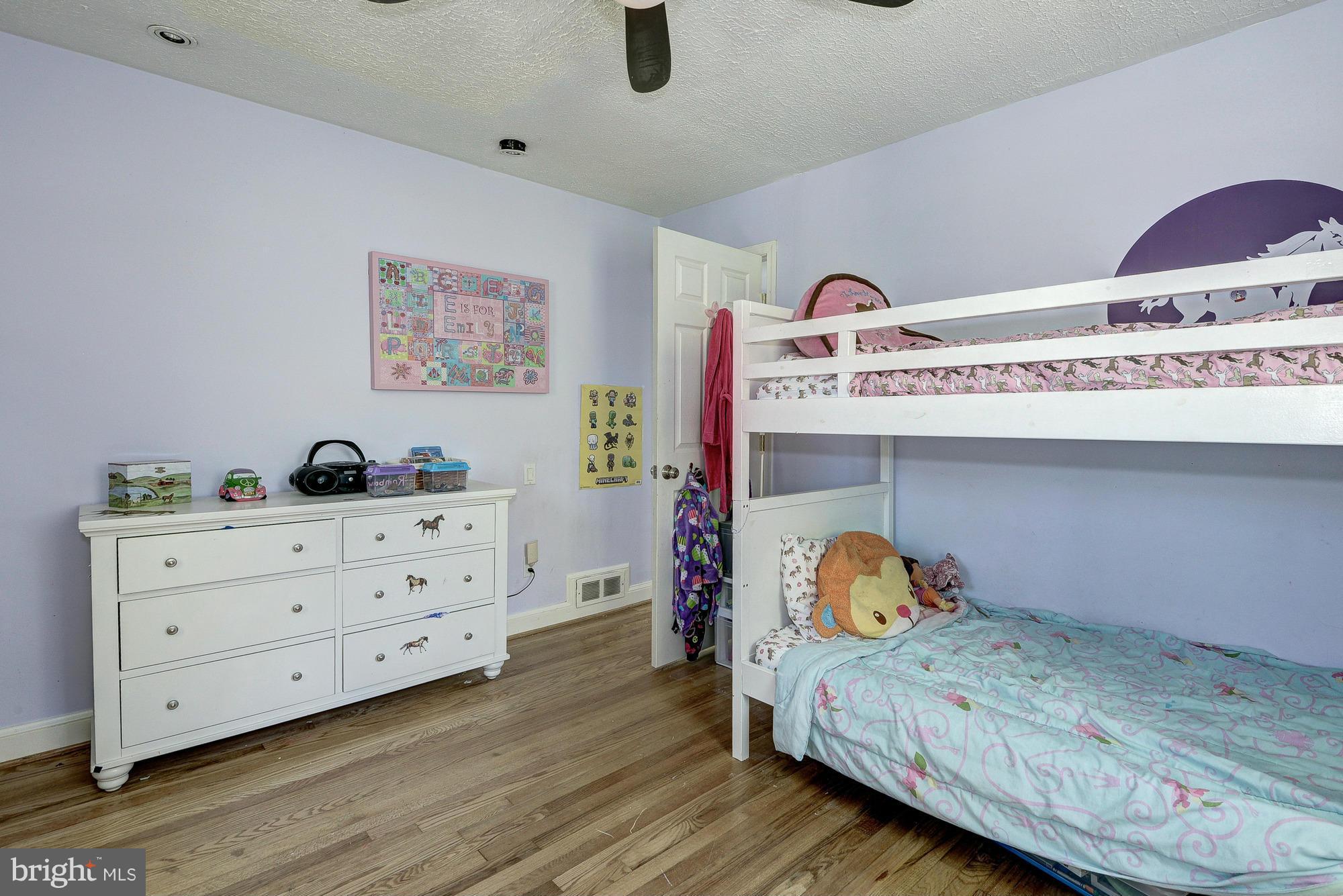 ALTA VISTA TERRACE - Residential