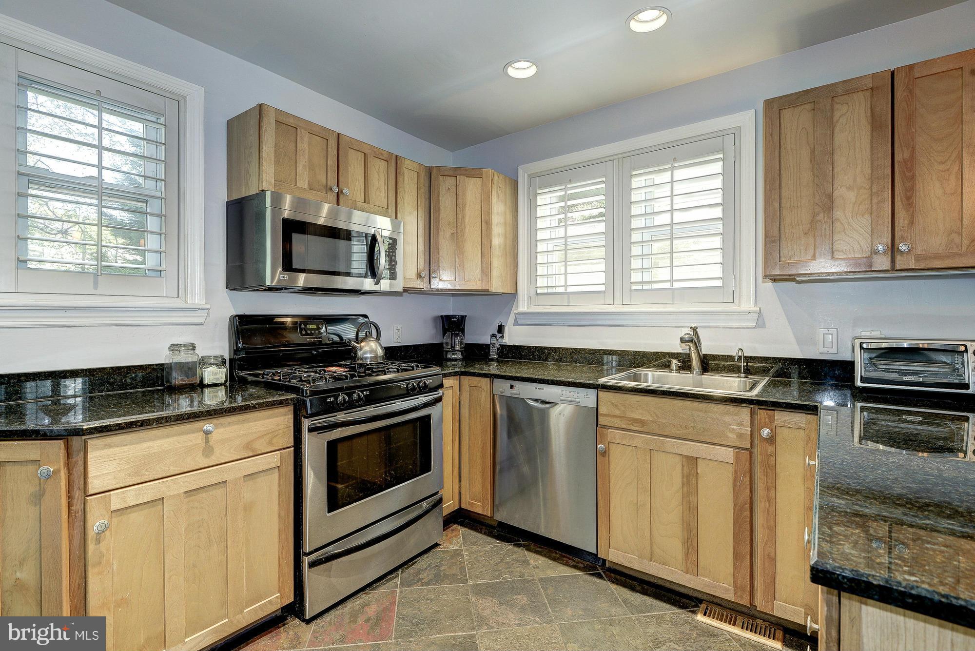 ALTA VISTA TERRACE - Residential