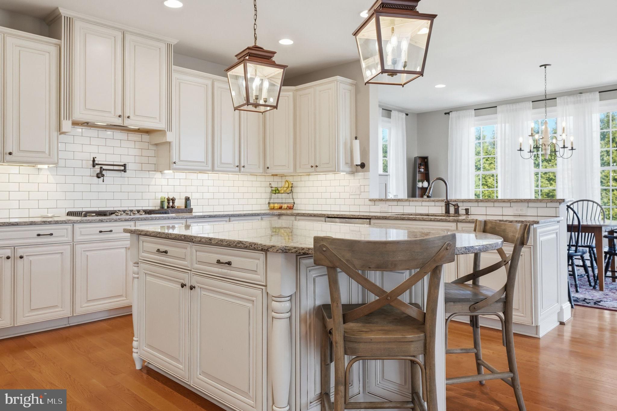 VALLEY VIEW - Residential