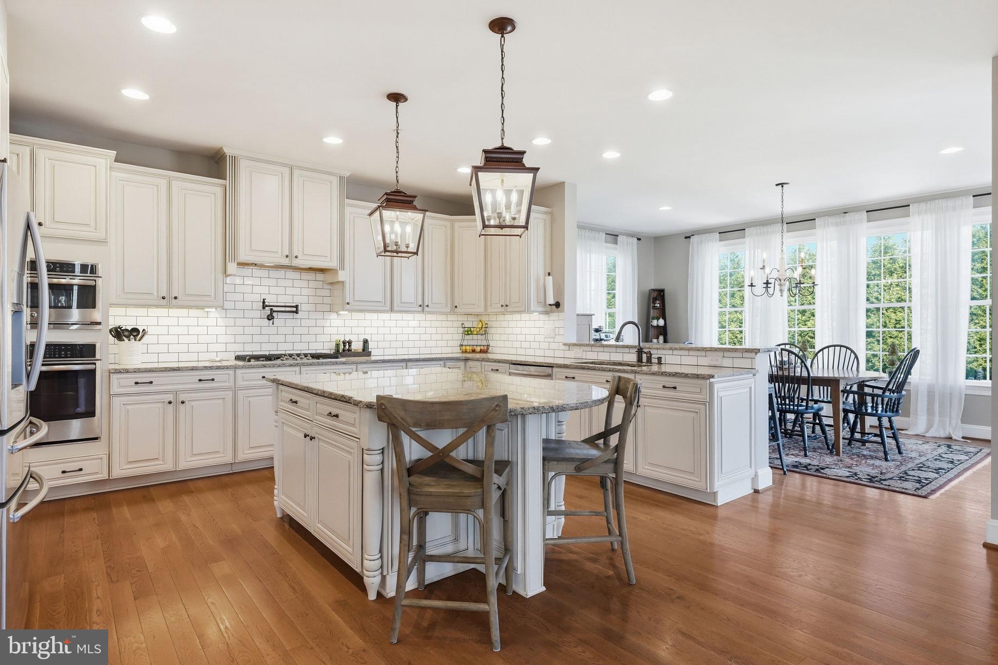 VALLEY VIEW - Residential