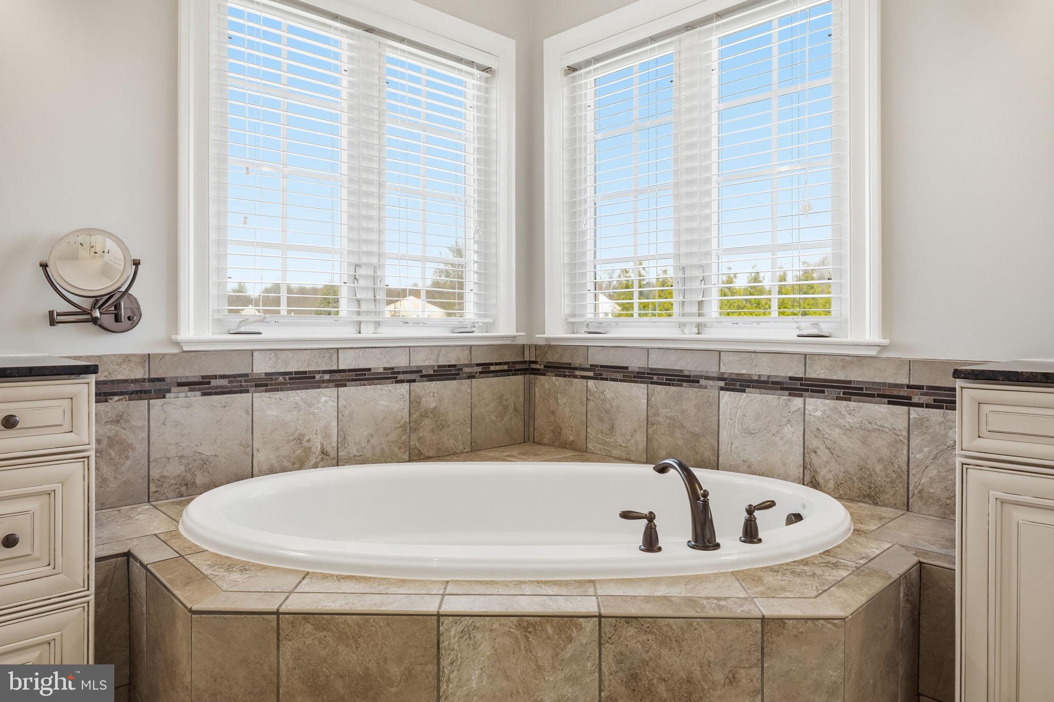 VALLEY VIEW - Residential