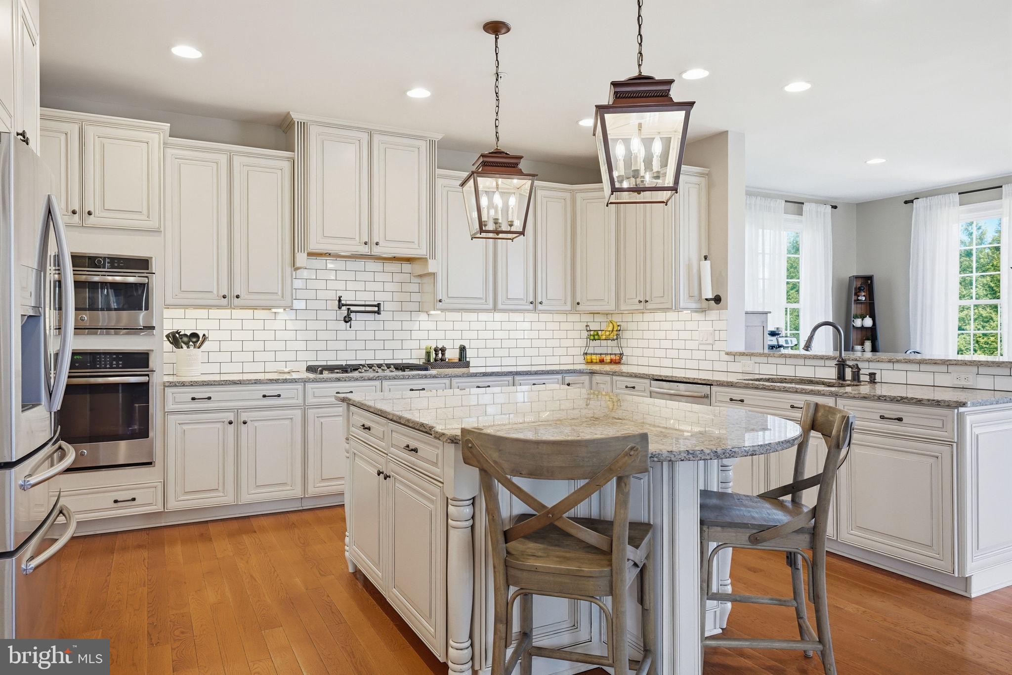 VALLEY VIEW - Residential