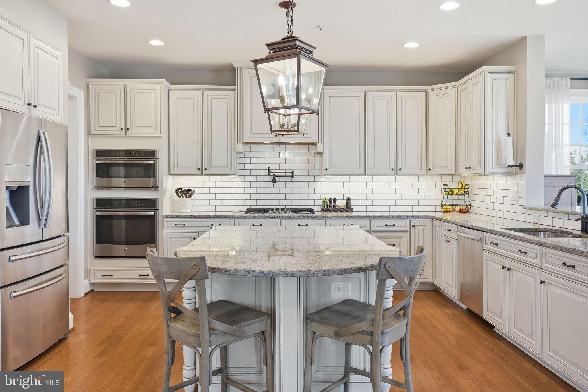 VALLEY VIEW - Residential