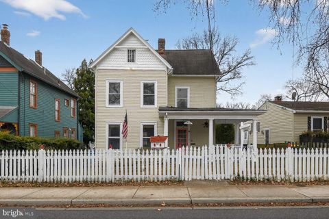 4918 40TH PLACE HYATTSVILLE MD 20781