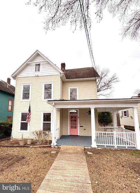 4918 40TH PLACE HYATTSVILLE MD 20781