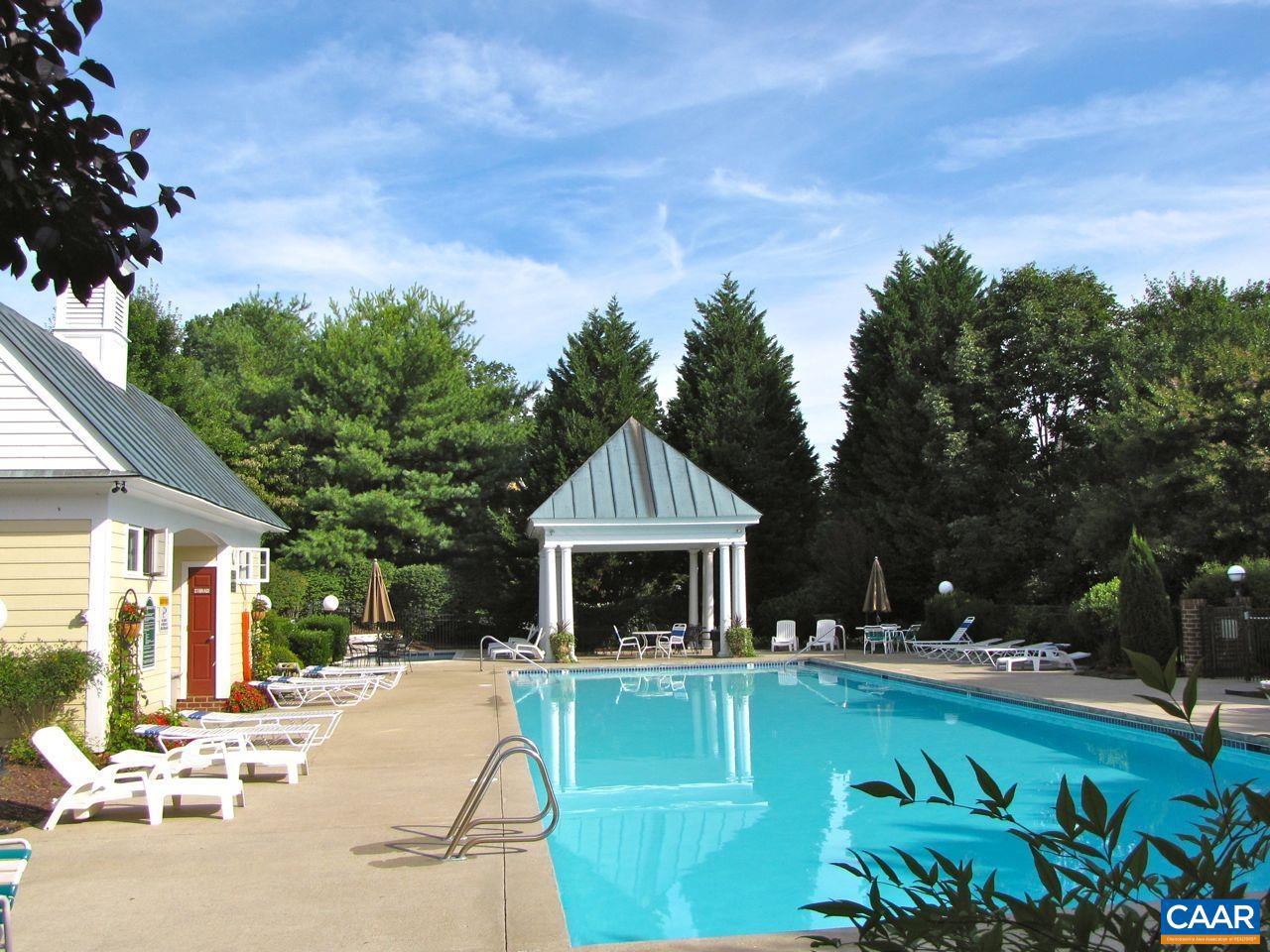 REDFIELDS - Residential