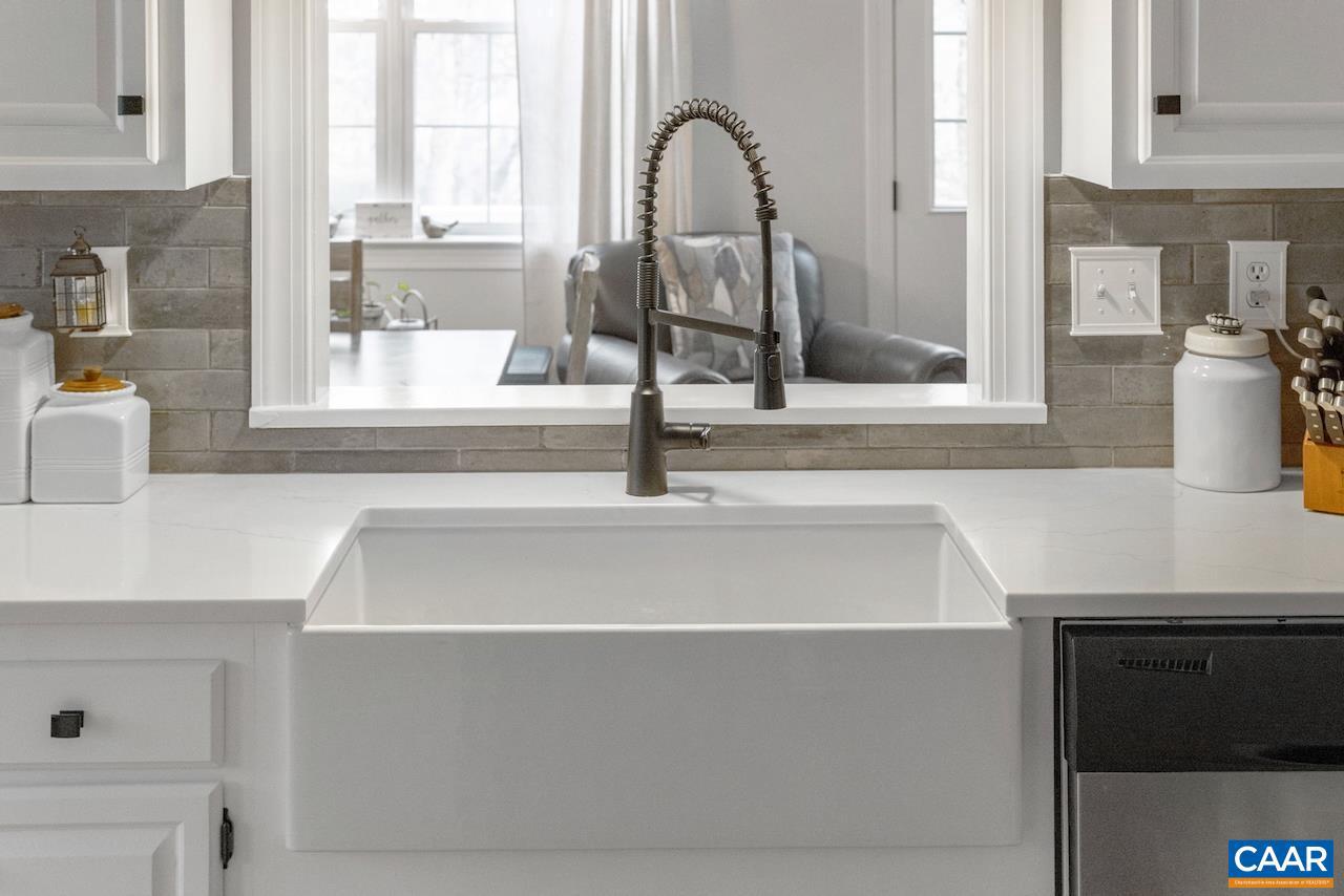 REDFIELDS - Residential