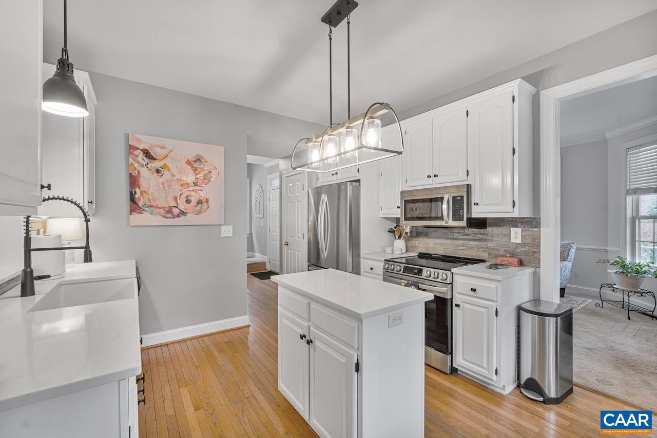 REDFIELDS - Residential