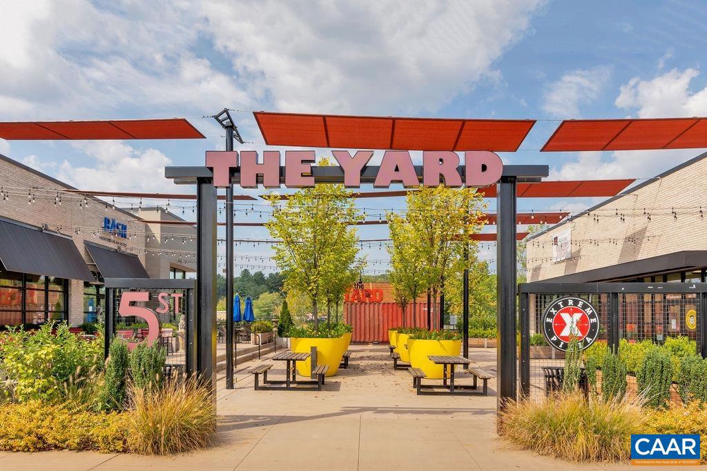 REDFIELDS - Residential