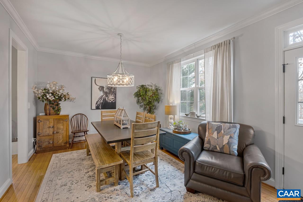 REDFIELDS - Residential