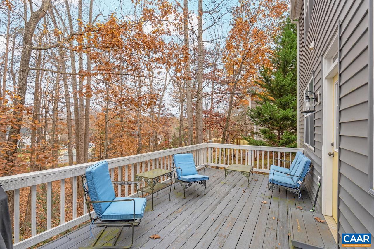 REDFIELDS - Residential