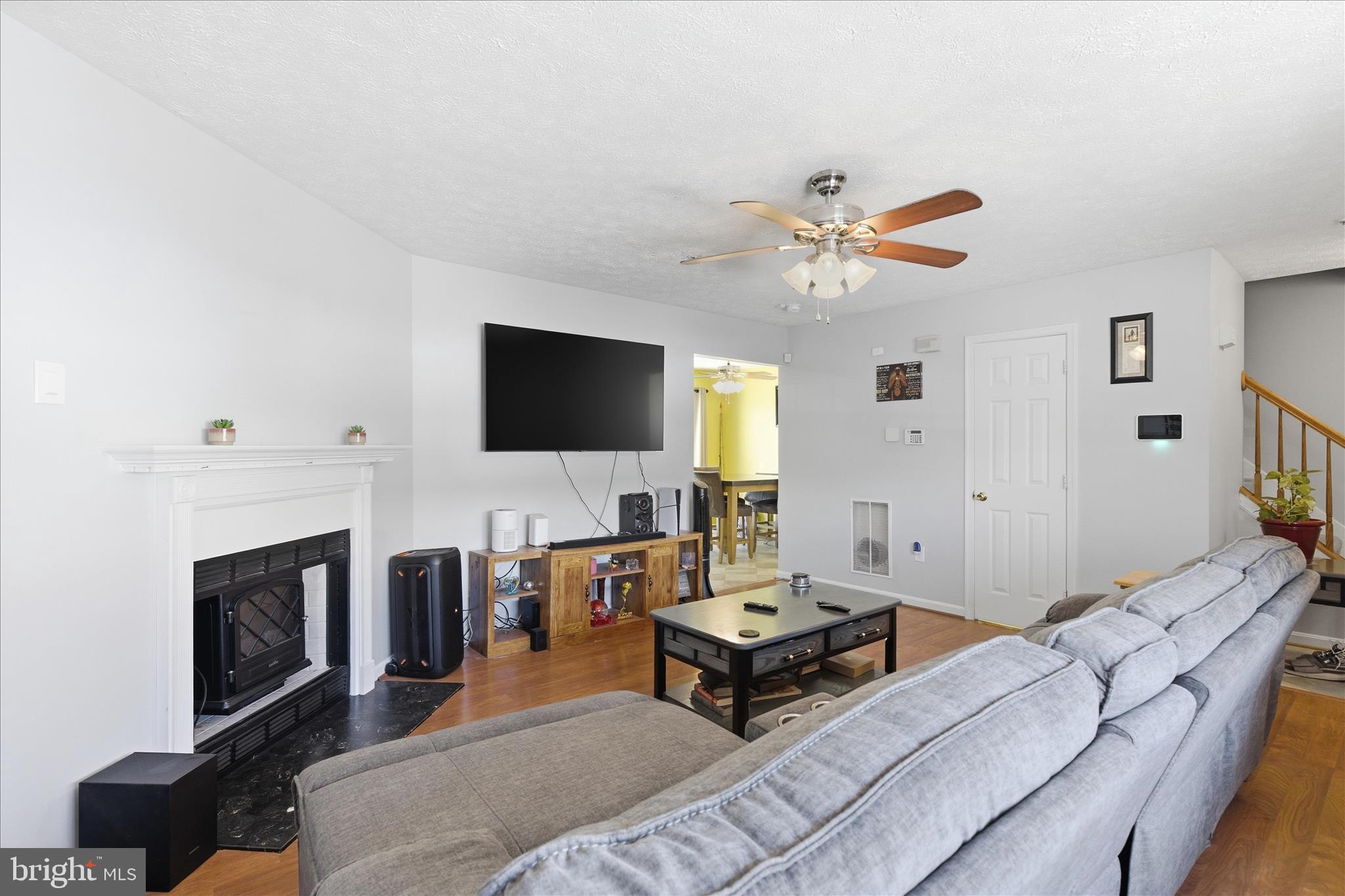 CHARLESTON TERRACE LA PLATA - Residential