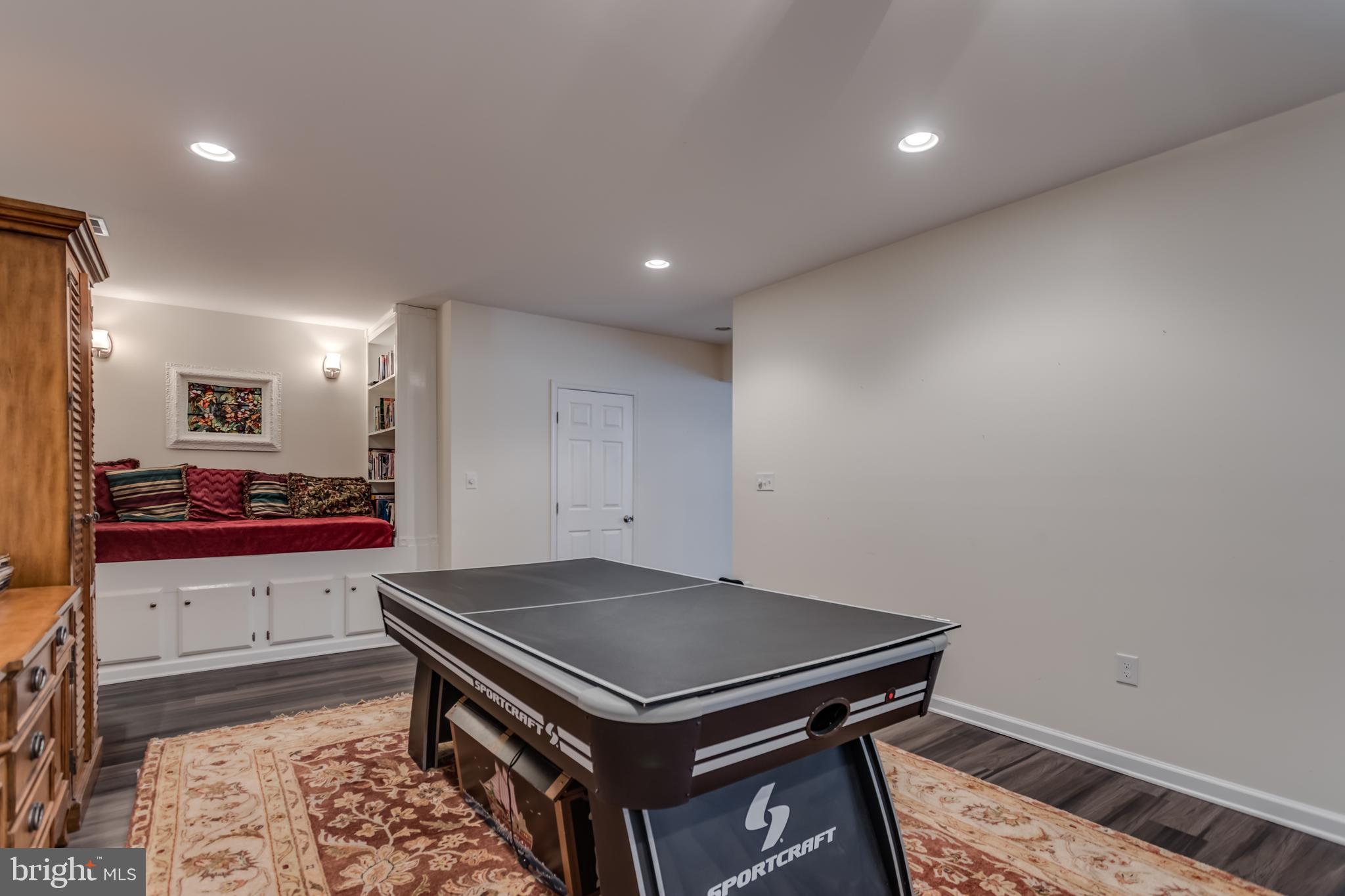 MORLYN HILLS AT MEADOW BRANCH - Residential