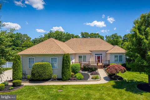 Photo of 102 Karenlynn Drive, FRANKLINVILLE, NJ 08322 (MLS # NJGL2073924)